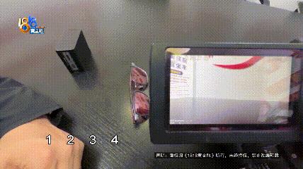 DƬ